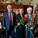 Ольга Слюсарева поздравила Ивана Федосеева с 99-летием